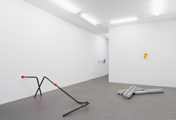 Installation view Between Here And Now, Gallery Marion Scharmann, Cologne